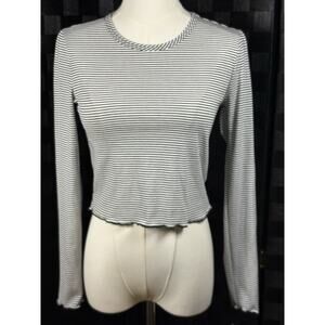 Moa Moa Women’s Small Long Sleeve Black And Ivory Striped Ruffles Top